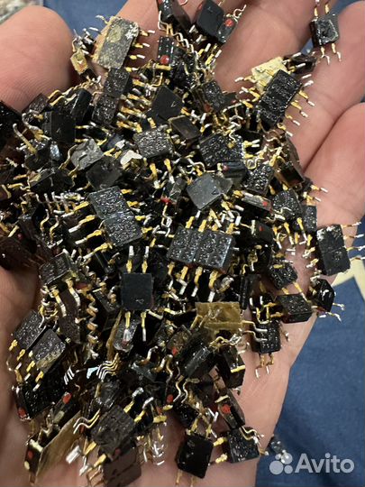 Диоды позолота кд906А 4 вывода и подобные 410шт