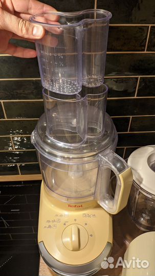 Кухонный комбайн Tefal vita compact FP410