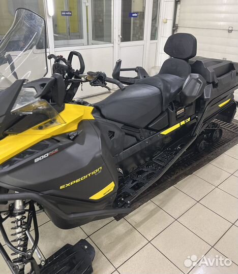 BRP Ski-Doo Expedition LE 900 Ace Turbo