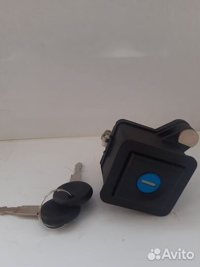 Замок задней двери vw pasat 357827571