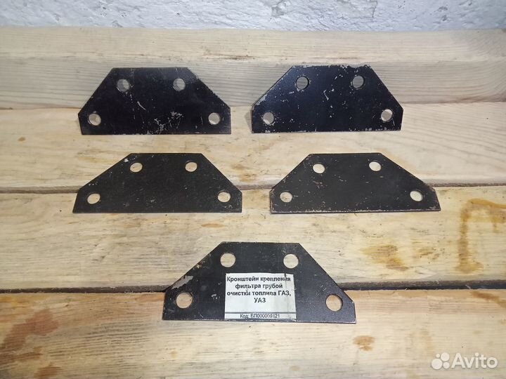 Кронштейн крепления фильтра грубой очистки газ,уаз