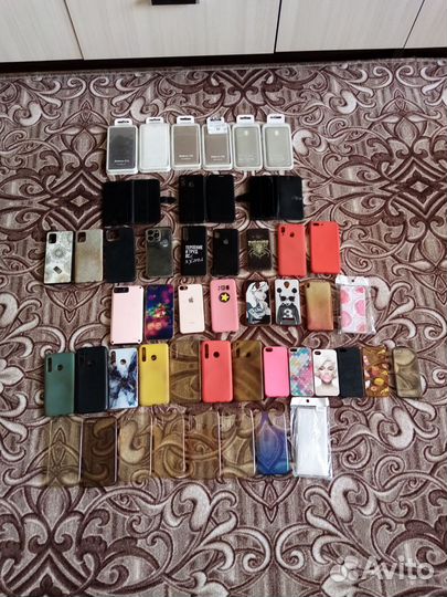 Лот чехлов для телефонов