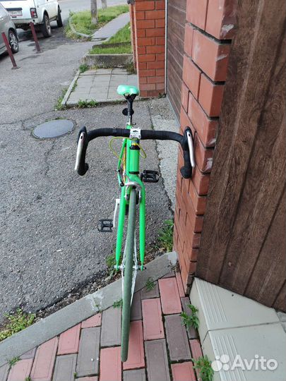 Шоссейный велосипед Фикс синглспид