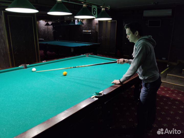 Тренер по бильярду