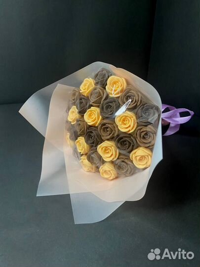 Букет - 29 Шоколадных Роз