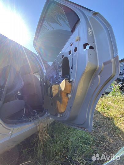 Дверь задняя правая ford focus 1