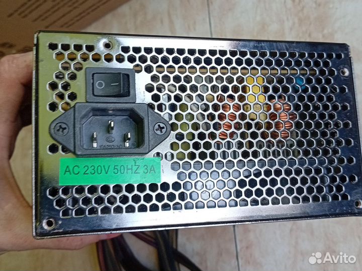 Блок питание 650w HKC