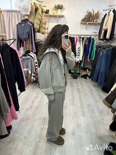 Спортивный костюм