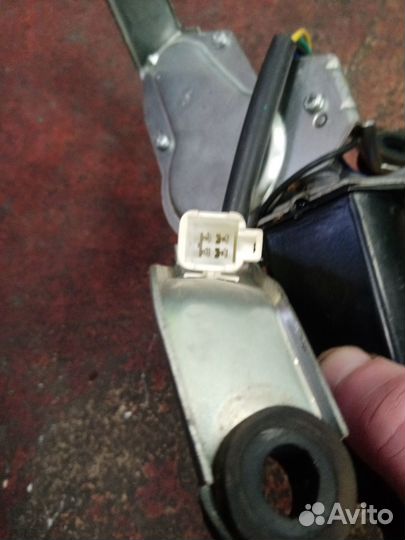 Моторчик стеклоочистителя задний Geely emgrand EC7