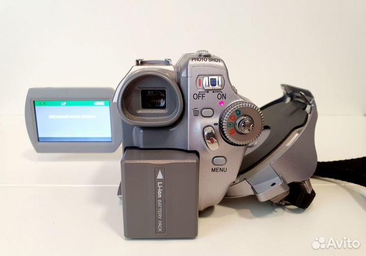 Видеокамера Panasonic VDR-D300
