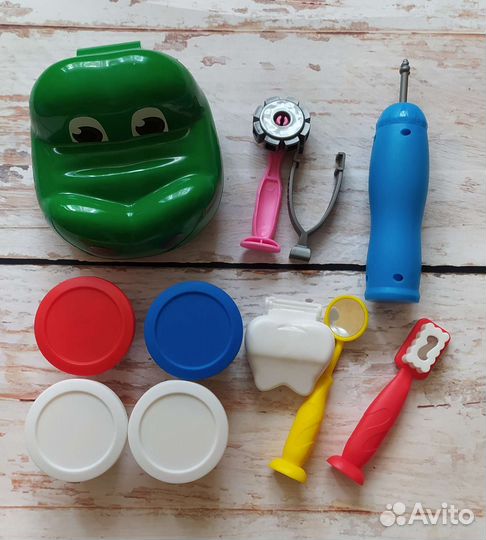 Игрушка крокодил-дантист