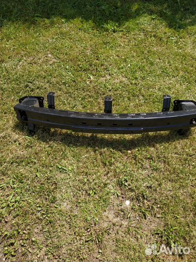 Усилитель бампера Santa Fe (2014- дизель)