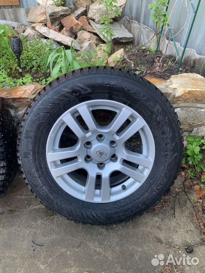 Зимняя резина с дисками Nordman 265/60 R18