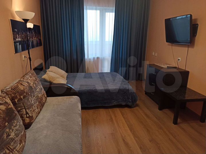 1-к. квартира, 37 м², 8/10 эт.