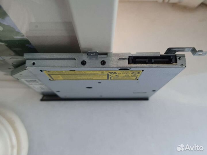 Dvd RW привод SATA