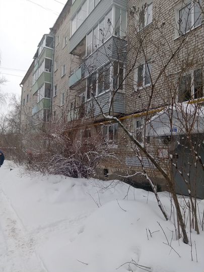 3-к. квартира, 61 м², 2/5 эт.