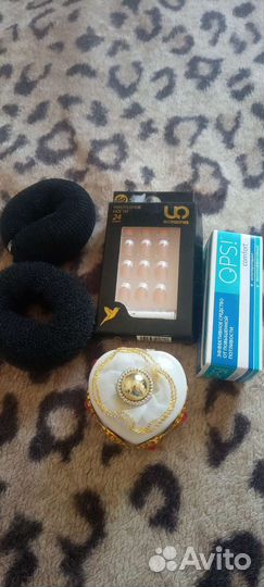 Сухой шампунь Dove, накл ногти, средство от пота