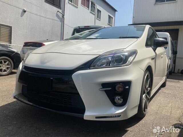 Toyota Prius 1.8 CVT, 2015, 66 878 км