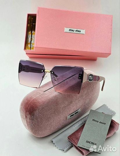 Солнцезащитные очки женские