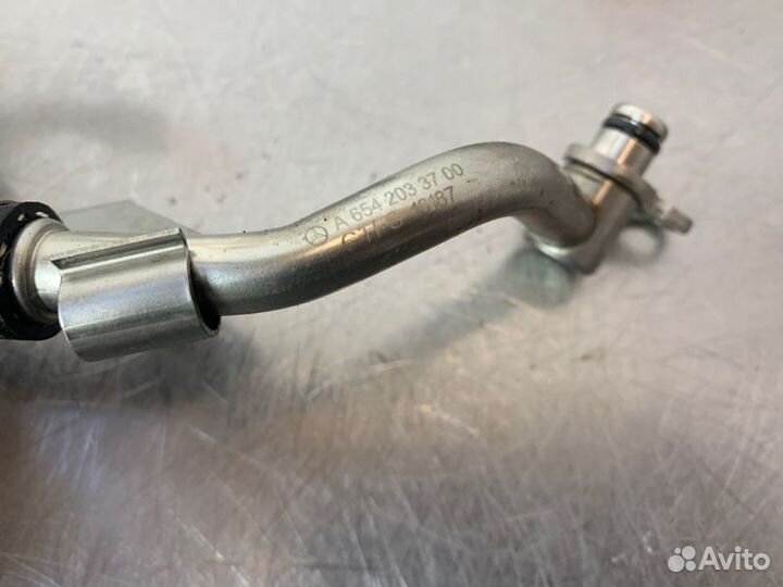 Трубка охлаждающей жидкости металлическая Mercedes