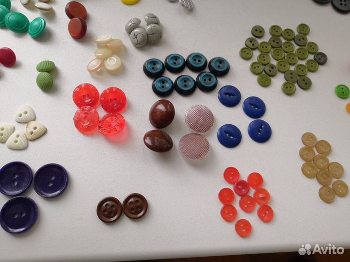 Пуговицы СССР. Ассорти. Советские. Коробка 1кг
