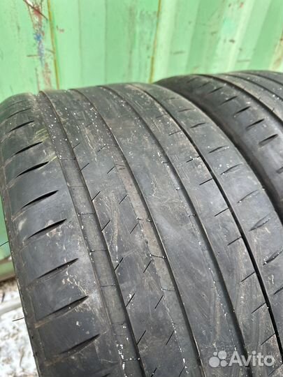 Michelin Pilot Sport 4 S 275/40 R22 107Y