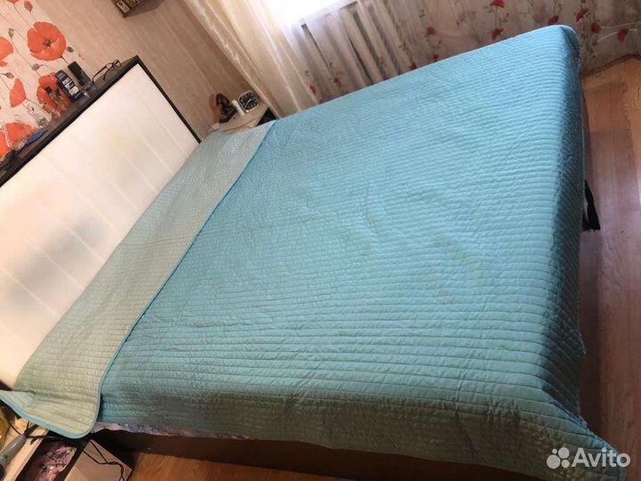 Покрывало на кровать