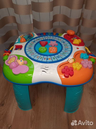 Детский развивающий столик BabyGo