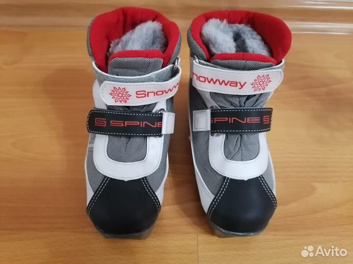 Лыжи беговые детские + ботинки