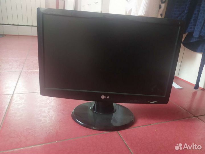 Монитор LG 27
