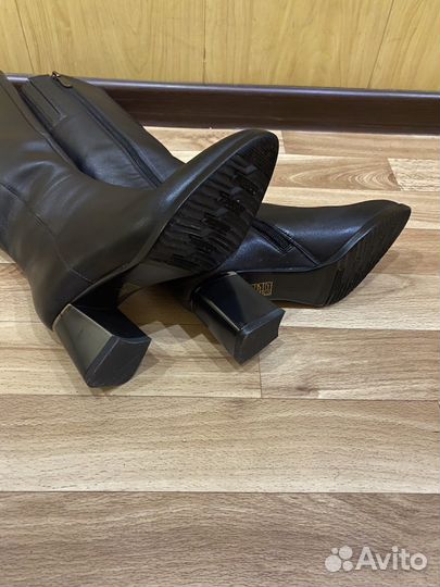 Сапоги женские