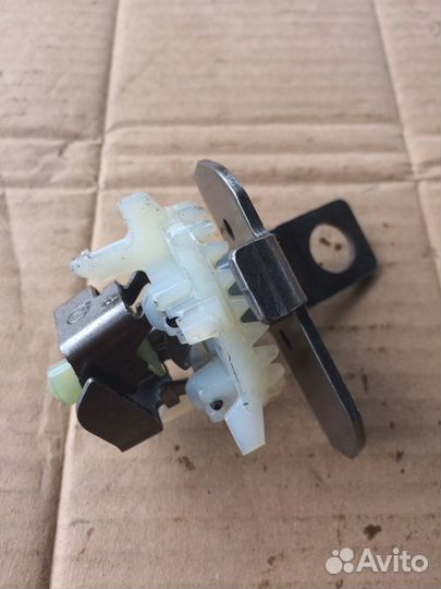 Двигатель газонокосилки новый Briggs&Stratton 500e