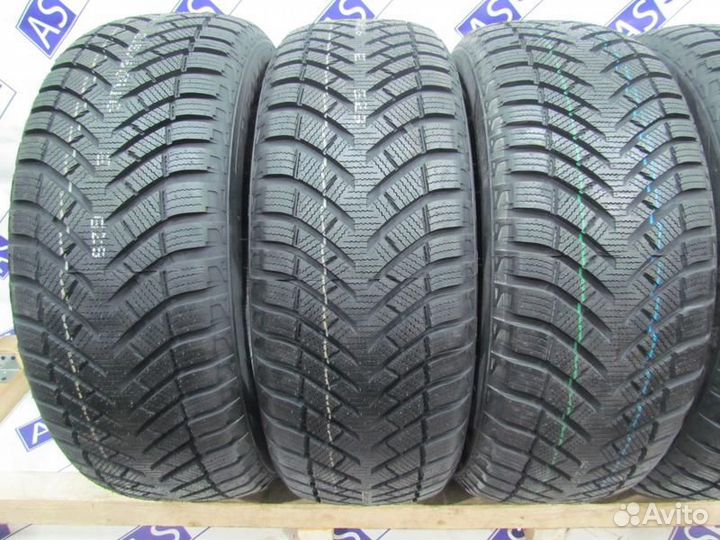 Neolin NeoWinter 215/60 R16 99V