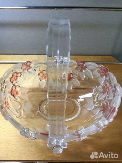 Ваза -корзинка с розочками