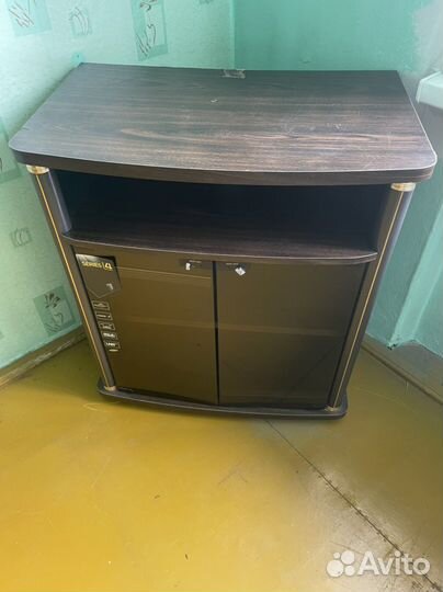 Тумба под телевизор