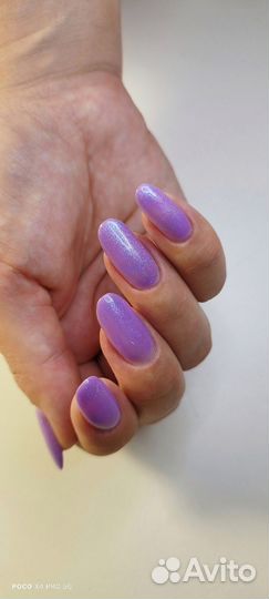 Модель на маникюр