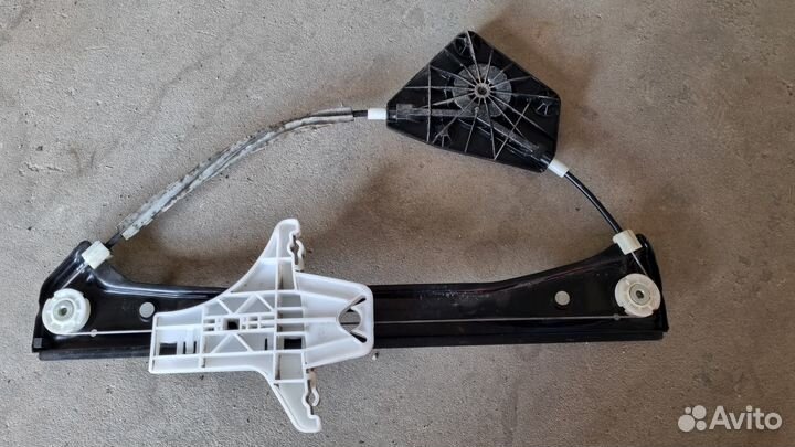 Стеклоподъемник задний левый VW Jetta VI Джетта 6