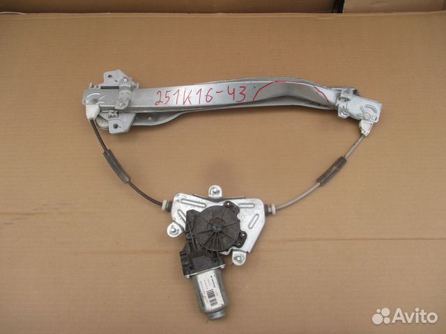 Стеклоподъемник электр. передний правый Kia Rio