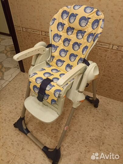 Детский стульчик для кормления
