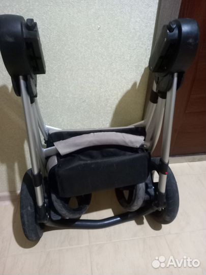 Прогулочная коляска бу