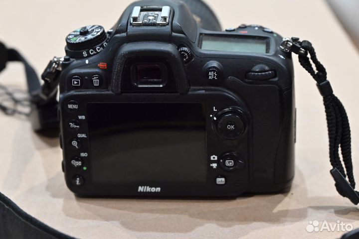 Nikon D7100+ Nikkor F DX 16-85mm VR + wu-1a