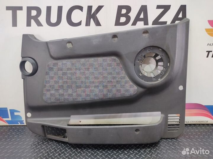 Обшивка двери правой Volvo FH