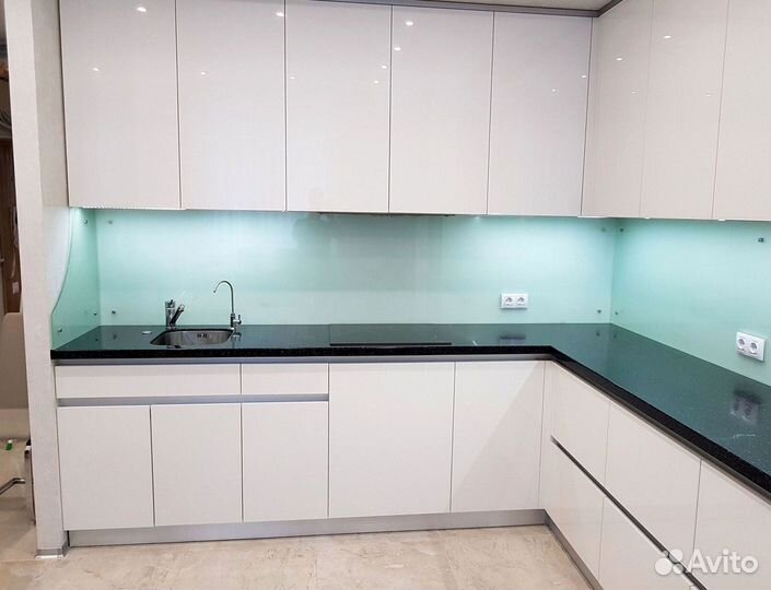 Современная кухня под ключ