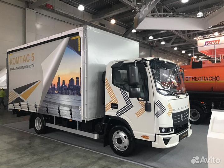 КАМАЗ Компас 5 тентованный, 2024