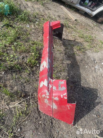 Задний бампер Mercedes Vito 638