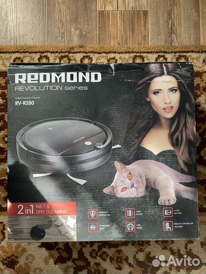 Робот пылесос новый