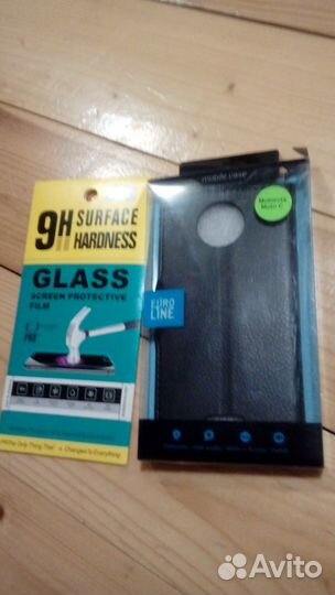 Чехол и защитное стекло на Motorola Moto C