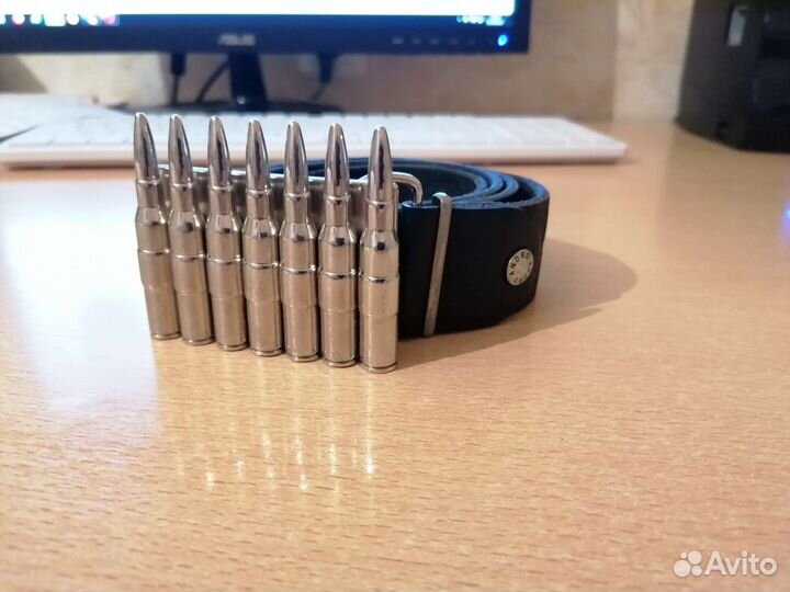 Стильный кожаный мужской ремень