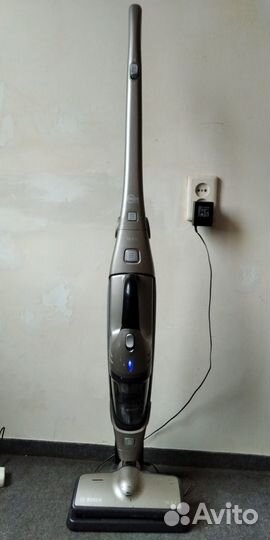 Пылесос Bosch Move аккумуляторный