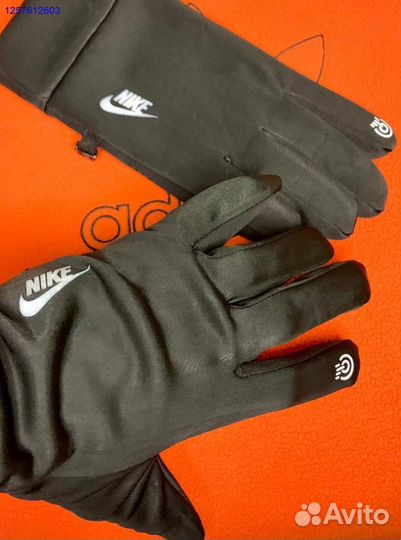 Перчатки Nike Drill зимние сенсорные